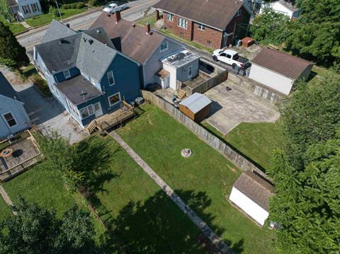 Tiny photo for 2817 W Franklin Street, Evansville, IN 47712 (MLS # 202622473)