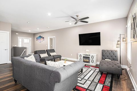 Tiny photo for 1725 Stoneham Drive, Mishawaka, IN 46544 (MLS # 202603978)