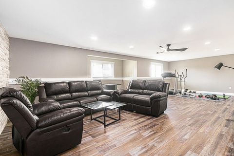 Tiny photo for 1725 Stoneham Drive, Mishawaka, IN 46544 (MLS # 202603978)