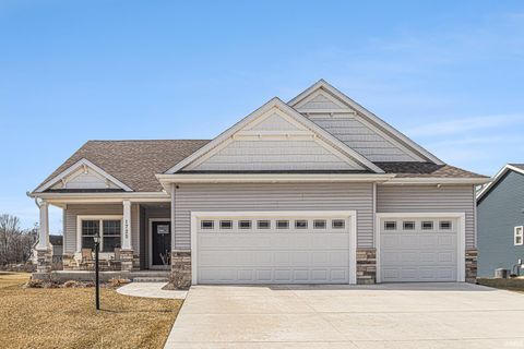 Photo of 1725 Stoneham Drive, Mishawaka, IN 46544 (MLS # 202603978)