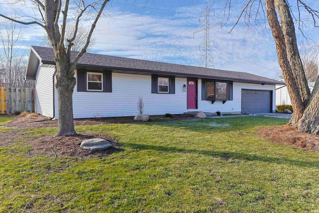 Photo of 61123 Old Spanish Trail, South Bend, IN 46614 (MLS # 202604296)