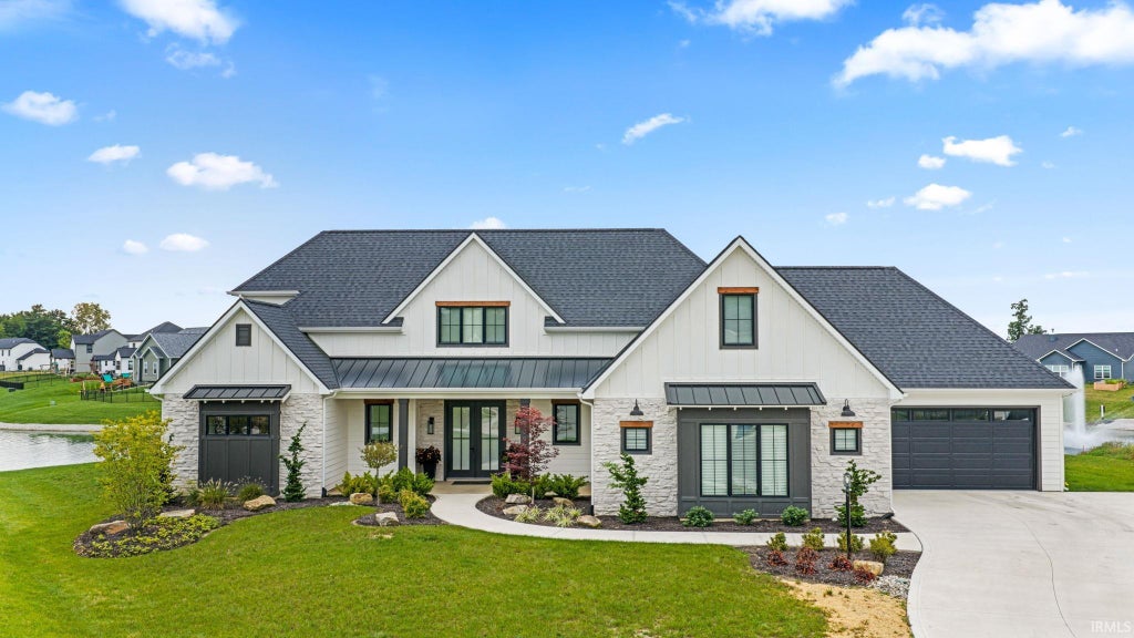 Photo of 1397 Cascata Trail, Huntertown, IN 46748 (MLS # 202640843)