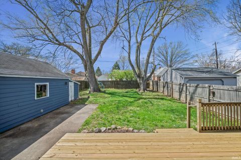 Tiny photo for 1406 S 18th Street, Lafayette, IN 47905 (MLS # 202612192)