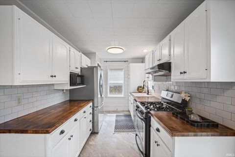 Tiny photo for 1406 S 18th Street, Lafayette, IN 47905 (MLS # 202612192)