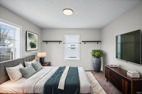 Tiny photo for 1406 S 18th Street, Lafayette, IN 47905 (MLS # 202612192)