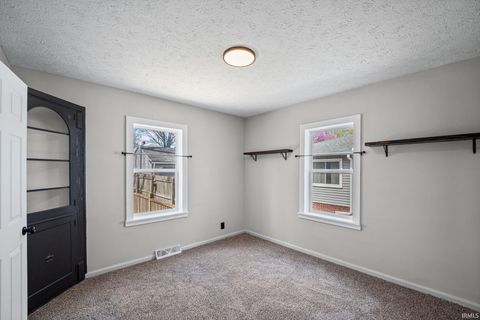 Tiny photo for 1406 S 18th Street, Lafayette, IN 47905 (MLS # 202612192)