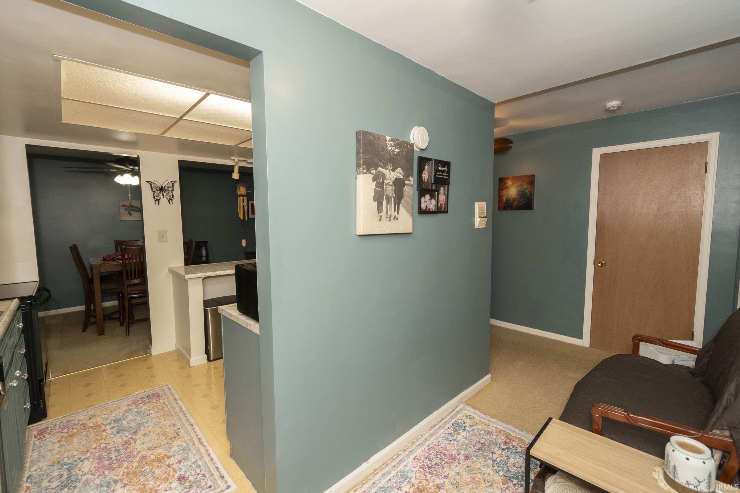 Elkhart, Indiana 46514, United States, 2 Bedrooms Bedrooms, ,2 BathroomsBathrooms,Residential,Pending,24096