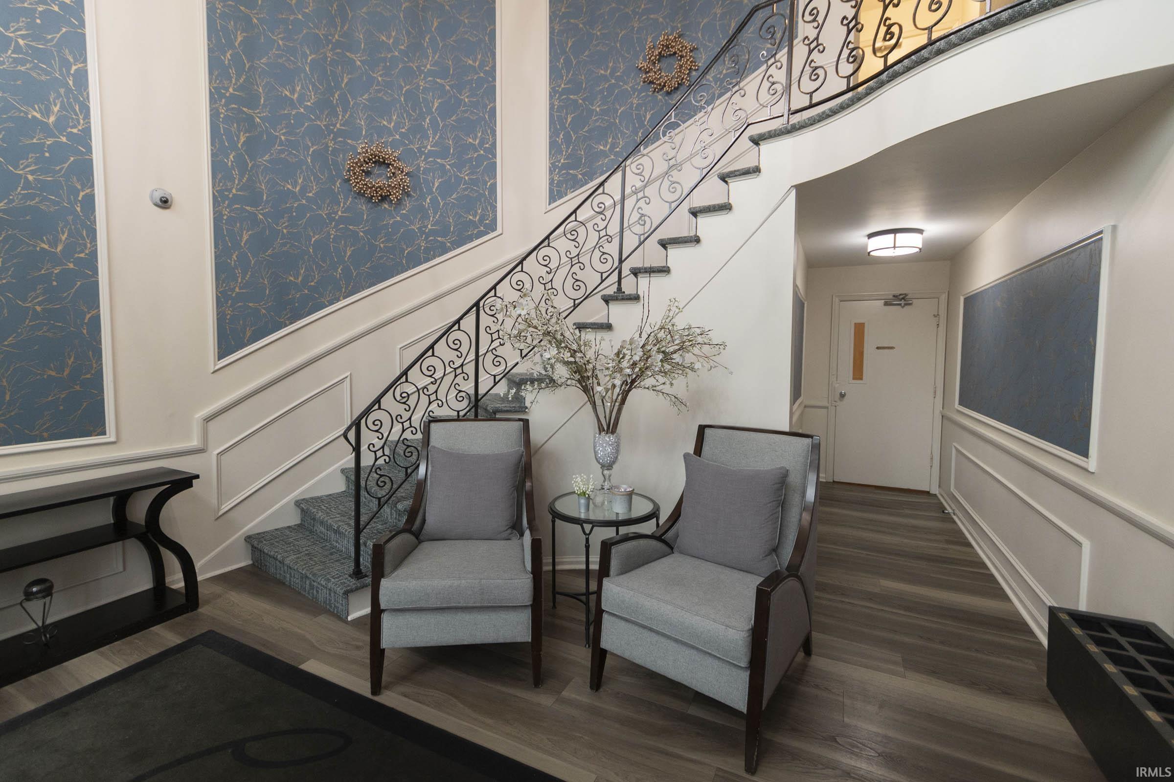 Elkhart, Indiana 46514, United States, 2 Bedrooms Bedrooms, ,2 BathroomsBathrooms,Residential,Pending,24096