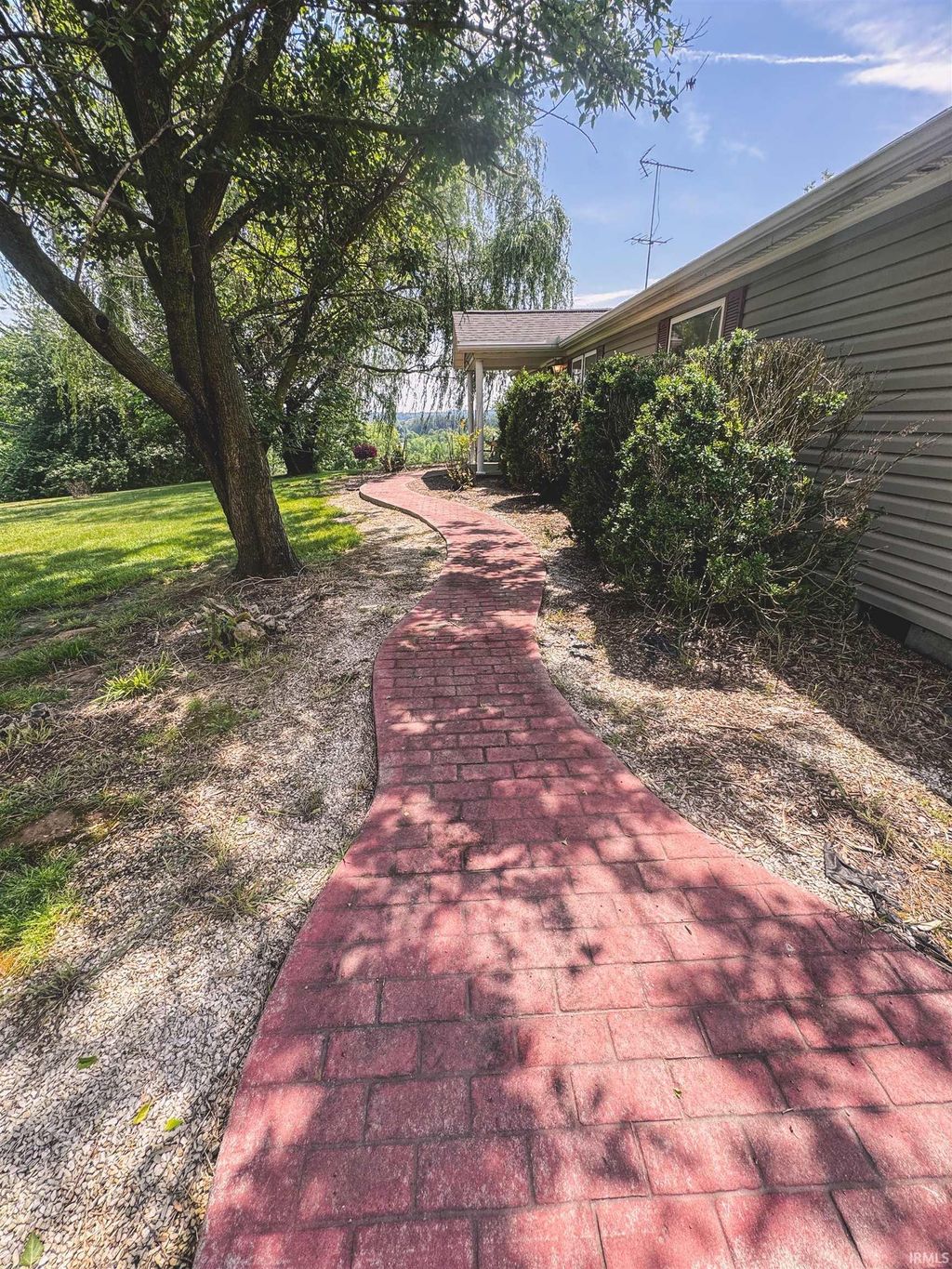 Photo of 4415 S Pine Ridge Road, Birdseye, IN 47513 (MLS # 202619088)