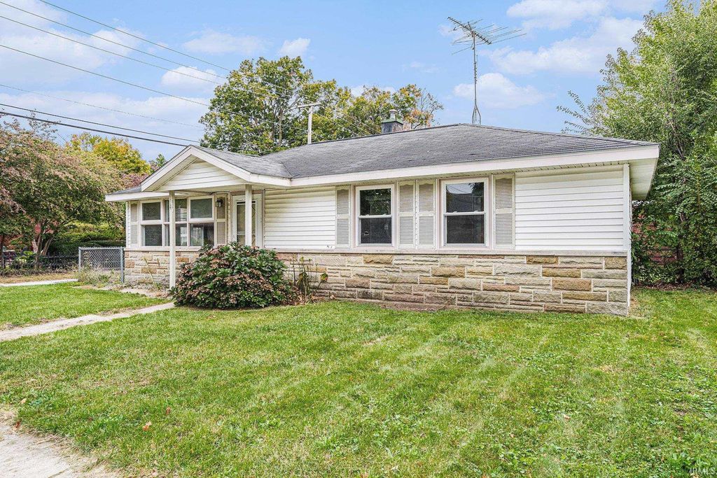 Photo of 114 S Cherry Street, New Carlisle, IN 46552 (MLS # 202545841)