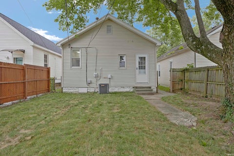 Tiny photo for 110 Althaus Avenue, Evansville, IN 47712 (MLS # 202631276)