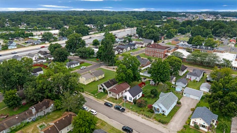 Tiny photo for 110 Althaus Avenue, Evansville, IN 47712 (MLS # 202631276)
