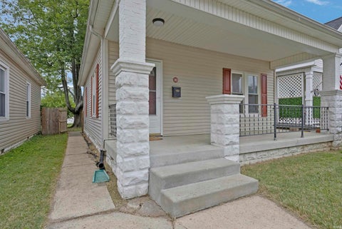 Tiny photo for 110 Althaus Avenue, Evansville, IN 47712 (MLS # 202631276)