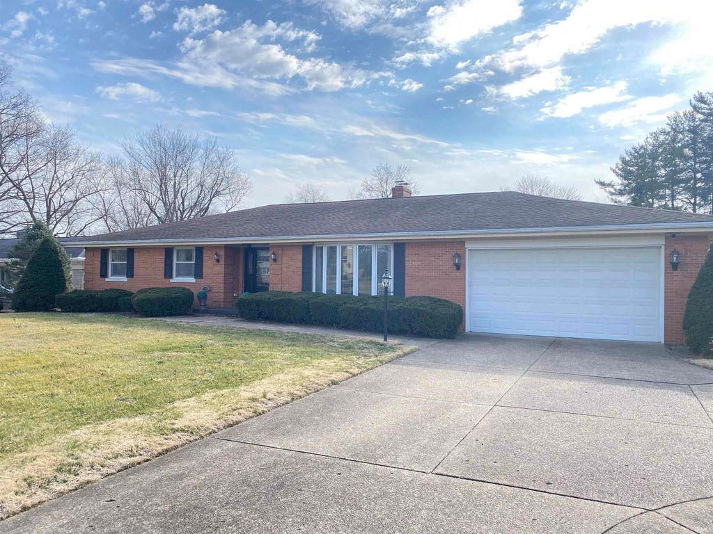 Photo of 6841 Newburgh Road, Evansville, IN 47715 (MLS # 202606443)