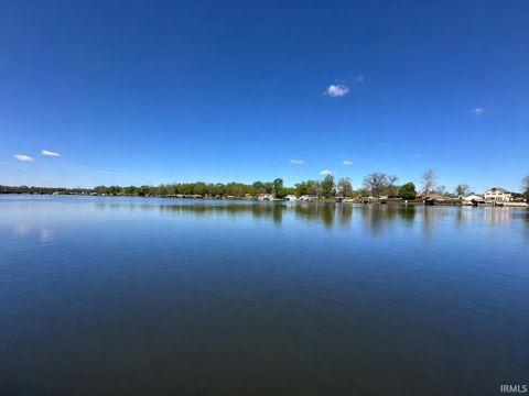Tiny photo for 4863 E Elmer Girtz Drive, Monticello, IN 47960 (MLS # 202614892)