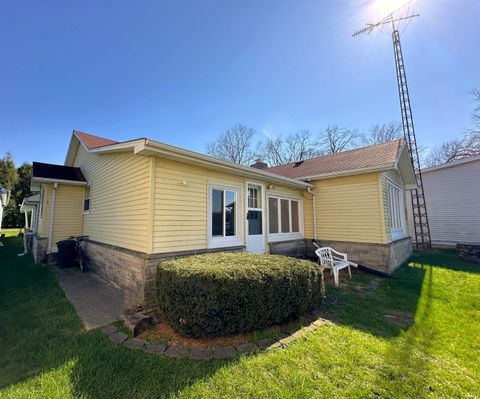 Tiny photo for 4863 E Elmer Girtz Drive, Monticello, IN 47960 (MLS # 202614892)