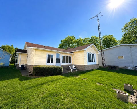 Tiny photo for 4863 E Elmer Girtz Drive, Monticello, IN 47960 (MLS # 202614892)