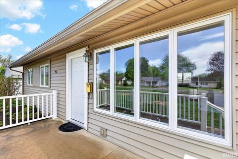 Tiny photo for 2413 Crestview Court, Lafayette, IN 47909 (MLS # 202613486)