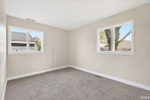 Tiny photo for 2413 Crestview Court, Lafayette, IN 47909 (MLS # 202613486)