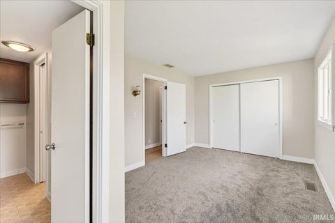 Tiny photo for 2413 Crestview Court, Lafayette, IN 47909 (MLS # 202613486)