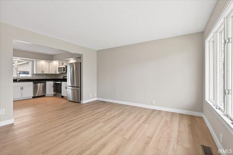 Tiny photo for 2413 Crestview Court, Lafayette, IN 47909 (MLS # 202613486)