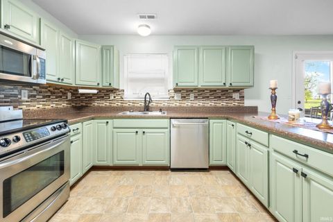 Tiny photo for 9924 W State Road 26, Rossville, IN 46065 (MLS # 202602756)