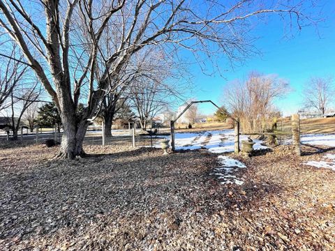 Tiny photo for 9924 W State Road 26, Rossville, IN 46065 (MLS # 202602756)