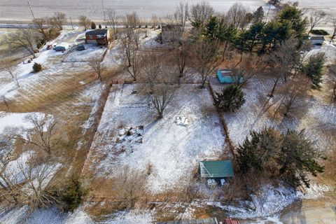 Tiny photo for 9924 W State Road 26, Rossville, IN 46065 (MLS # 202602756)