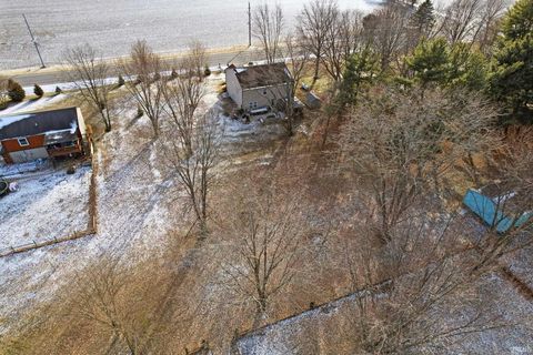 Tiny photo for 9924 W State Road 26, Rossville, IN 46065 (MLS # 202602756)