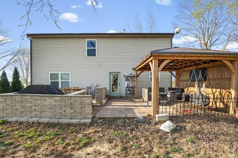 Tiny photo for 9924 W State Road 26, Rossville, IN 46065 (MLS # 202602756)