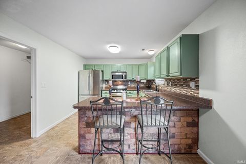 Tiny photo for 9924 W State Road 26, Rossville, IN 46065 (MLS # 202602756)