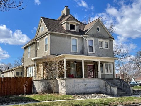Tiny photo for 307 N Van Buren Street, Auburn, IN 46706 (MLS # 202610703)