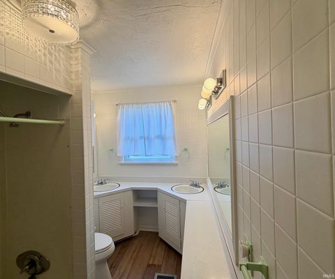 Tiny photo for 307 N Van Buren Street, Auburn, IN 46706 (MLS # 202610703)