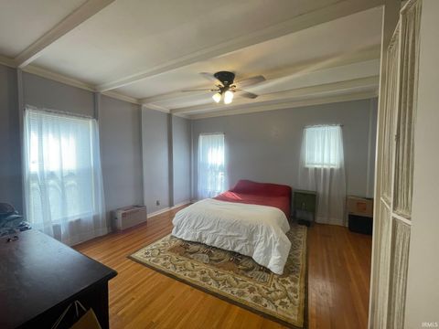 Tiny photo for 307 N Van Buren Street, Auburn, IN 46706 (MLS # 202610703)