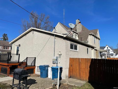 Tiny photo for 307 N Van Buren Street, Auburn, IN 46706 (MLS # 202610703)