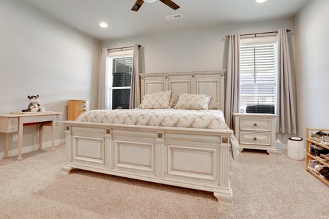 Tiny photo for 5574 Belmont Drive, Newburgh, IN 47630 (MLS # 202638016)