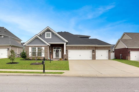 Tiny photo for 5574 Belmont Drive, Newburgh, IN 47630 (MLS # 202638016)