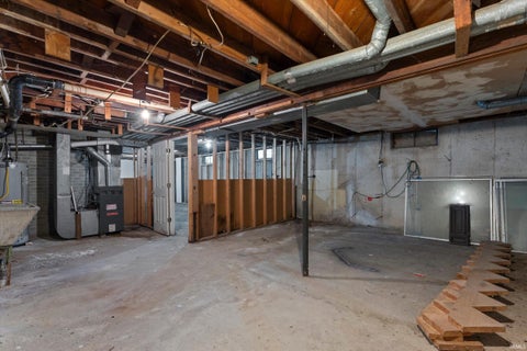 Tiny photo for 19065 Oakmont North Drive, South Bend, IN 46637 (MLS # 202641560)