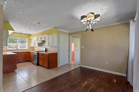 Tiny photo for 19065 Oakmont North Drive, South Bend, IN 46637 (MLS # 202641560)