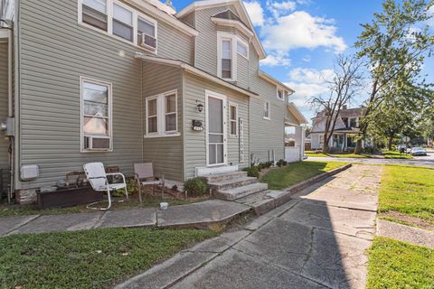 Tiny photo for 136 W 7th Street, Peru, IN 46970 (MLS # 202531208)