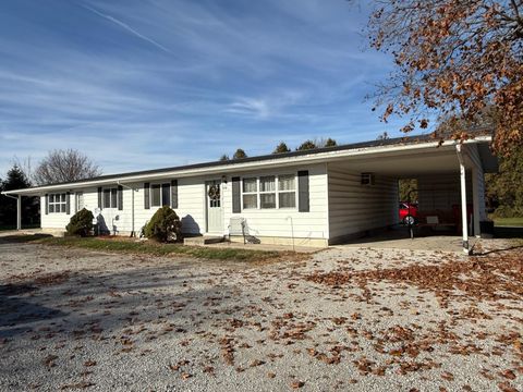 Tiny photo for 338 N Bill Street, Francesville, IN 47946 (MLS # 202549139)