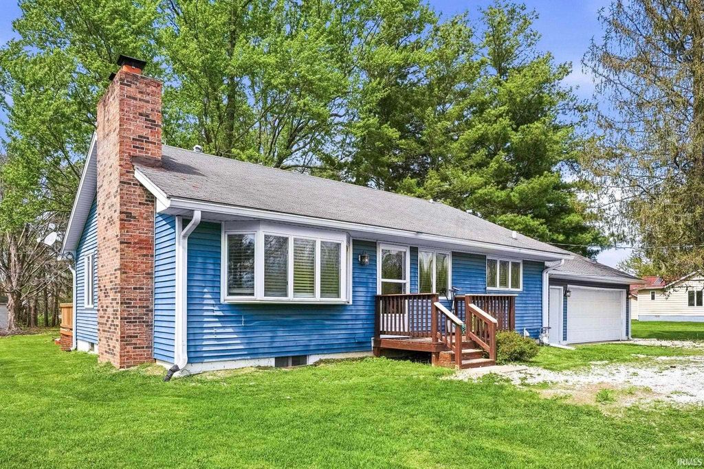 Photo of 6290 W State Road 45, Bloomington, IN 47403 (MLS # 202613831)