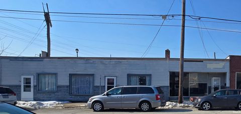 Photo of 925 S Main Street, Kokomo, IN 46901 (MLS # 202609958)