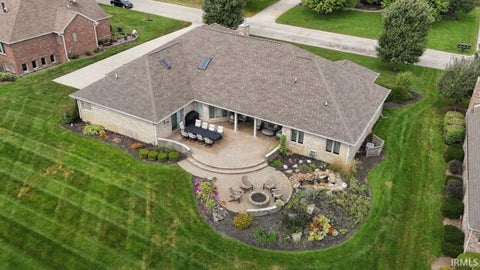 Tiny photo for 7101 W Augusta Boulevard, Yorktown, IN 47396 (MLS # 202637915)