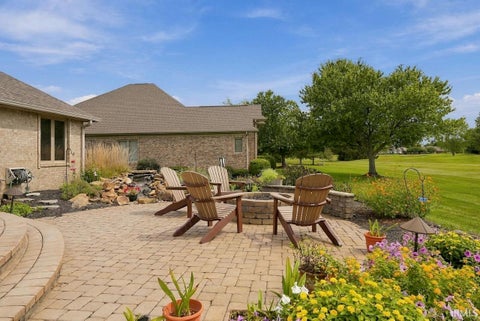Tiny photo for 7101 W Augusta Boulevard, Yorktown, IN 47396 (MLS # 202637915)