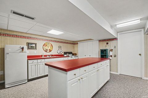 Tiny photo for 702 Lexington Drive, Goshen, IN 46526 (MLS # 202618299)