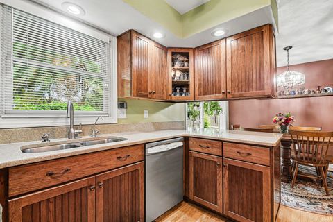 Tiny photo for 702 Lexington Drive, Goshen, IN 46526 (MLS # 202618299)