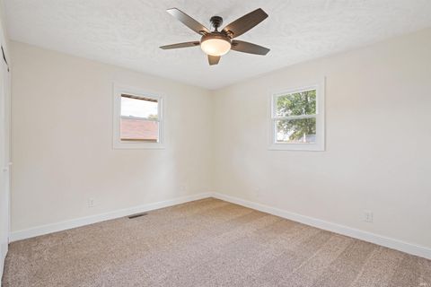 Tiny photo for 4078 W 100 N Road, Kokomo, IN 46901 (MLS # 202540460)
