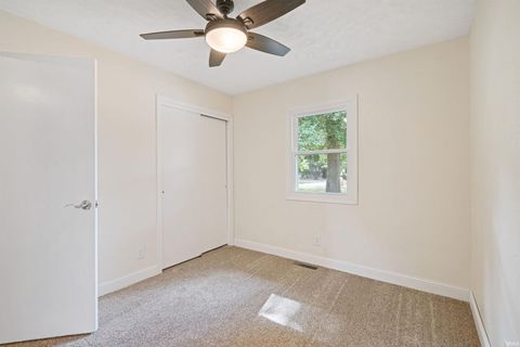 Tiny photo for 4078 W 100 N Road, Kokomo, IN 46901 (MLS # 202540460)