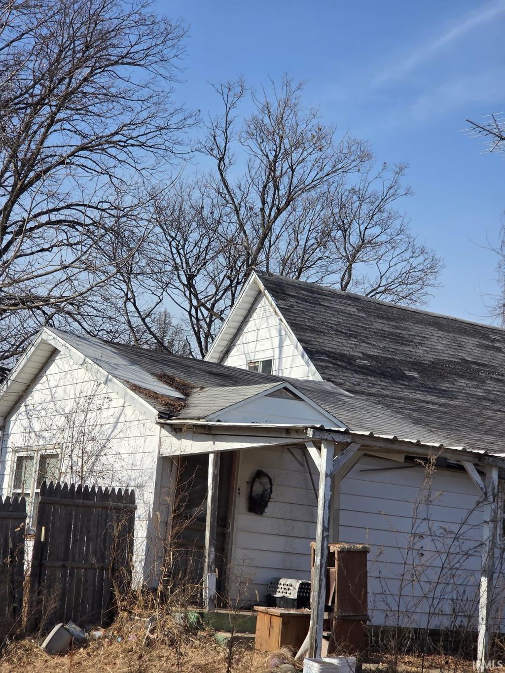 Photo of 11597 S County Road 500 W Road, Jasonville, IN 47438 (MLS # 202600690)